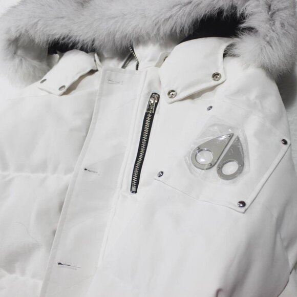 Scissor Hooded Plush Down Jacket - Picture 5 of 8